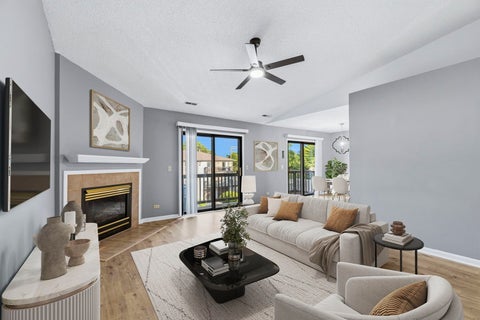 Tiny photo for 1820 W Highland Avenue #D, Elgin, IL 60123 (MLS # 12769255)