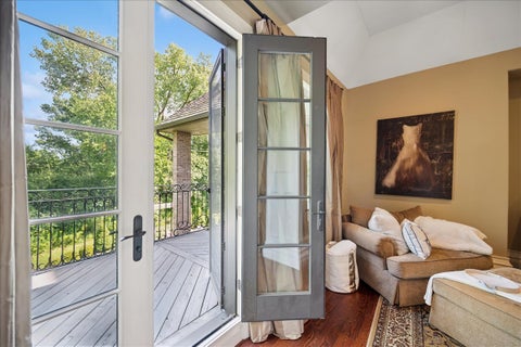 Tiny photo for 24 Bridlewood Road, Northbrook, IL 60062 (MLS # 12714458)