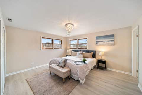 Tiny photo for 4945 N Neva Avenue, Chicago, IL 60656 (MLS # 12693704)