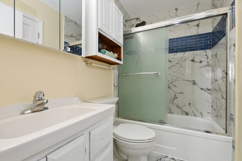 Tiny photo for 7650 Northway Drive, Hanover Park, IL 60133 (MLS # 12785540)
