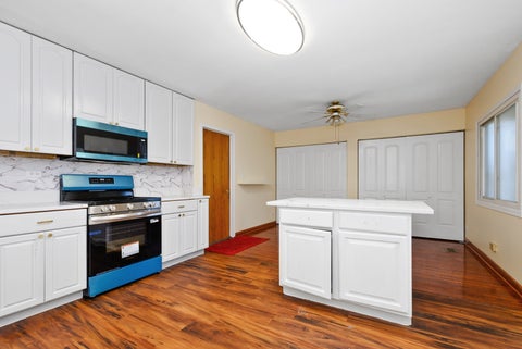 Tiny photo for 7650 Northway Drive, Hanover Park, IL 60133 (MLS # 12785540)