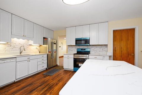 Tiny photo for 7650 Northway Drive, Hanover Park, IL 60133 (MLS # 12785540)