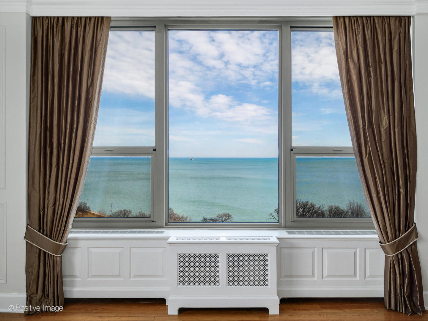 1550 N Lake Shore Drive 12A