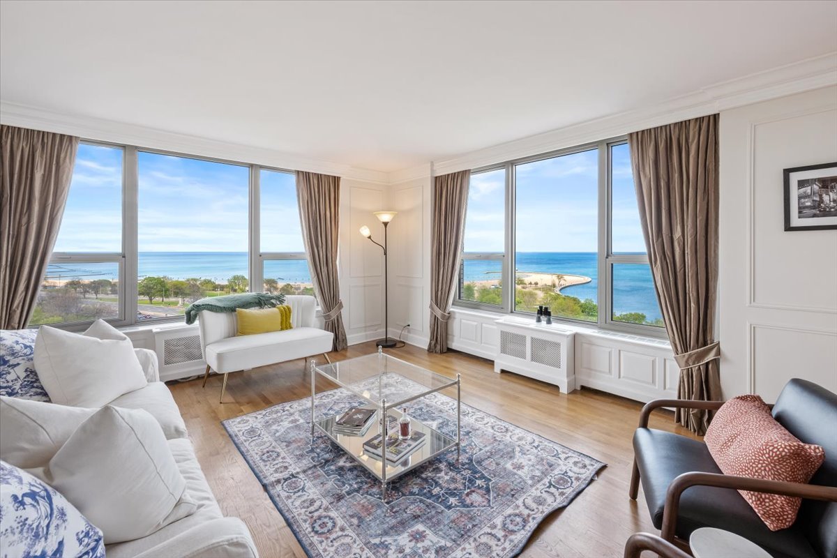 1550 N Lake Shore Drive 12A