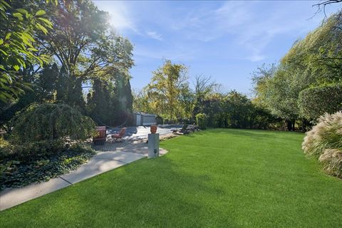 Tiny photo for 2130 Magnolia Lane, Highland Park, IL 60035 (MLS # 12505194)