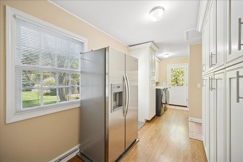 Tiny photo for 2130 Magnolia Lane, Highland Park, IL 60035 (MLS # 12505194)