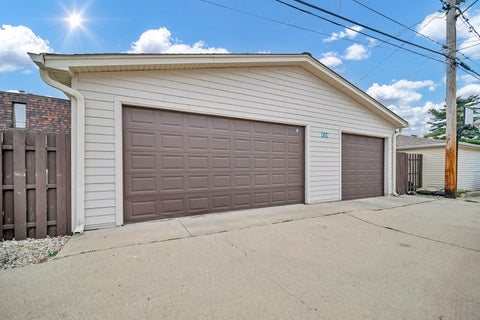 Tiny photo for 4304 N Overhill Avenue, Norridge, IL 60706 (MLS # 12746865)