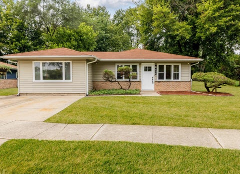 Tiny photo for 574 Lakewood Boulevard, Park Forest, IL 60466 (MLS # 12765339)