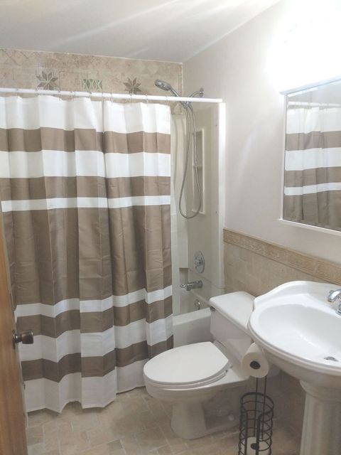 Tiny photo for 356 lakewood Drive, Antioch, IL 60002 (MLS # 12591829)