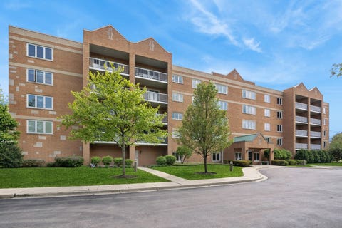 Photo of Niles, IL 60714 (MLS # 12671295)