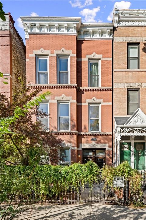 1102 N Wolcott Avenue 2 Chicago IL 60622