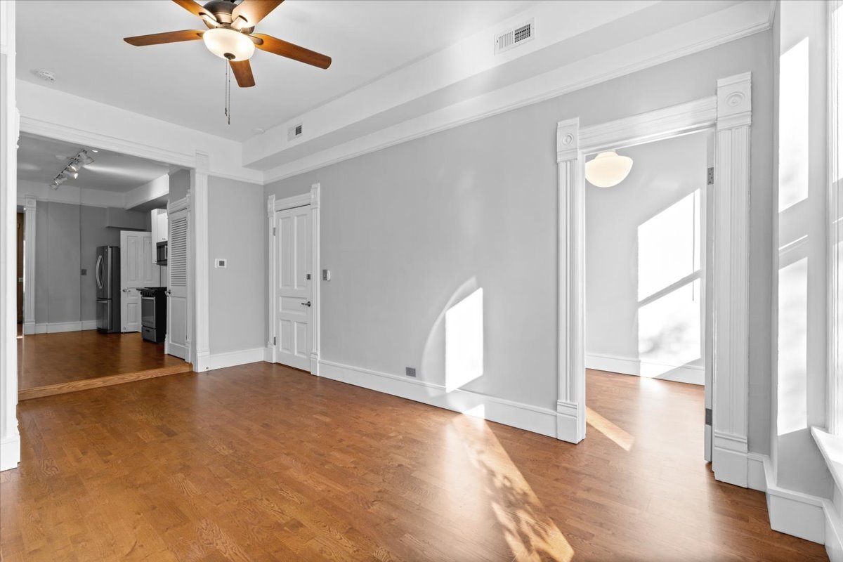 1102 N Wolcott Avenue 2