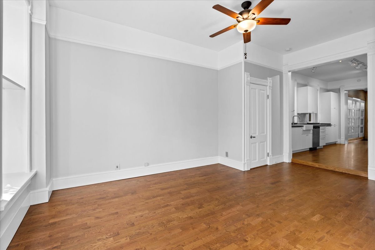 1102 N Wolcott Avenue 2