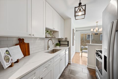 Tiny photo for 1041 Forest Avenue, Deerfield, IL 60015 (MLS # 12626932)