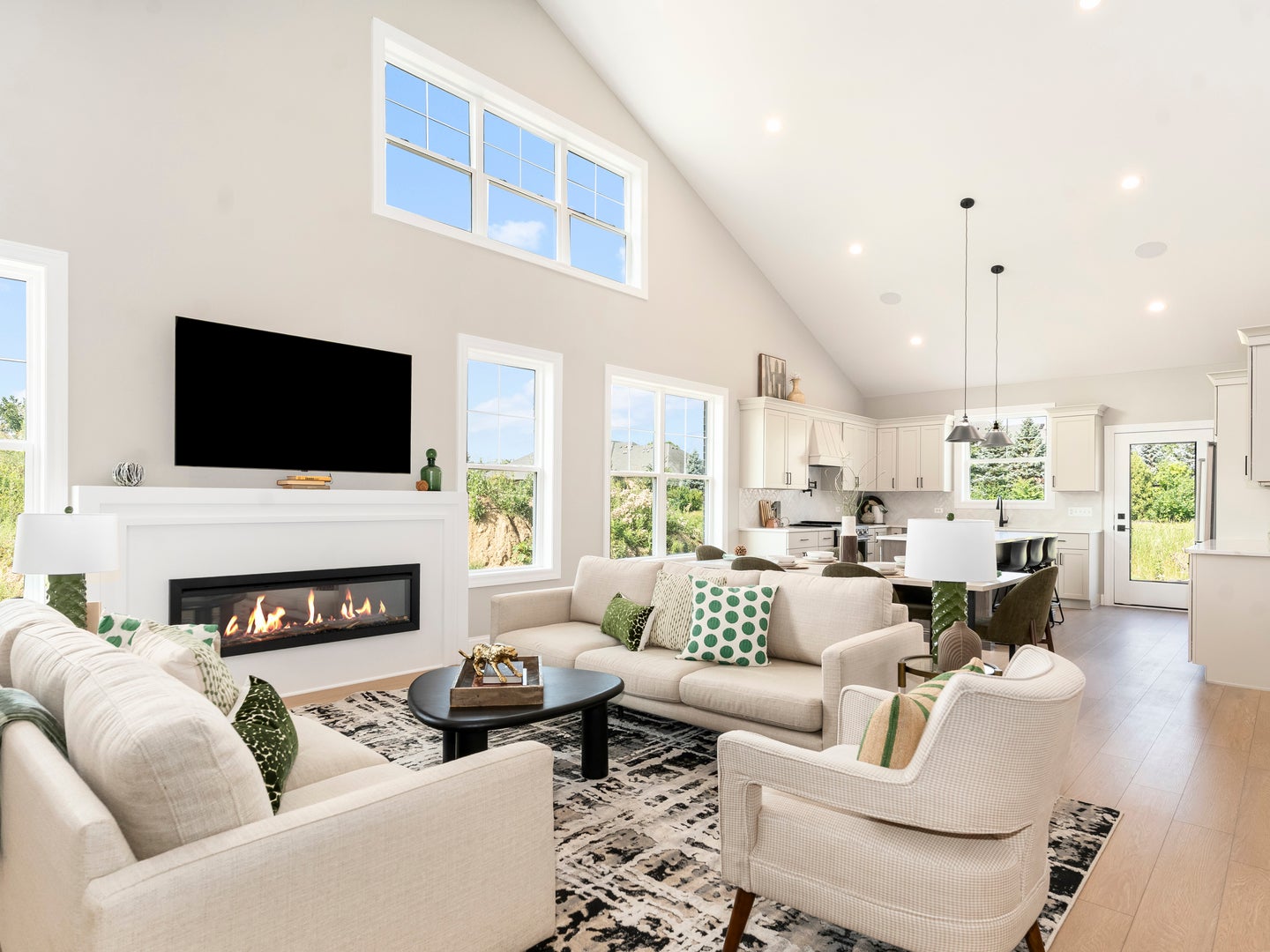 1204 PRAIRIE Lane