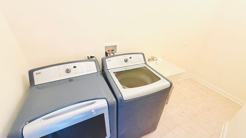 Tiny photo for 4166 S Emerald Street, Chicago, IL 60609 (MLS # 12557307)