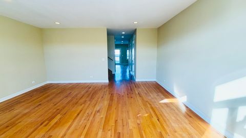 Tiny photo for 4166 S Emerald Street, Chicago, IL 60609 (MLS # 12557307)