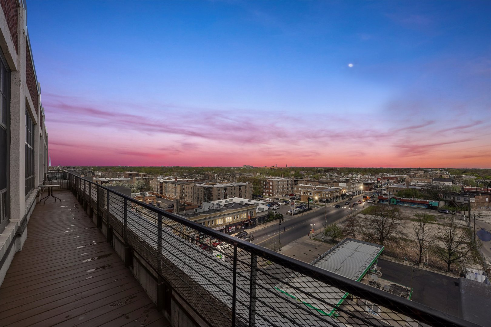 3963 W Belmont Avenue 613