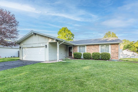 Tiny photo for 1145 N Thackeray Drive, Palatine, IL 60067 (MLS # 12647067)