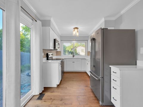 Tiny photo for 1145 N Thackeray Drive, Palatine, IL 60067 (MLS # 12647067)