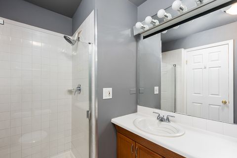 Tiny photo for 5919 Oakwood Drive #141F, Lisle, IL 60532 (MLS # 12592485)