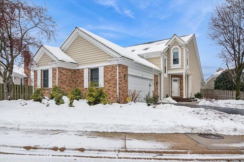Photo of 472 Park Barrington Drive, Barrington, IL 60010 (MLS # 12529451)