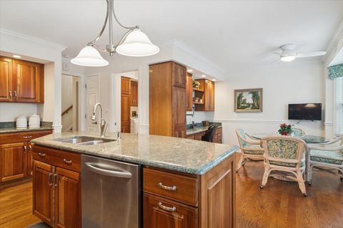 Tiny photo for 472 Park Barrington Drive, Barrington, IL 60010 (MLS # 12529451)