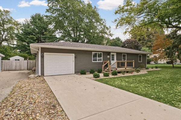 414 S WASHINGTON ST, CERRO GORDO, IL 61818 - Image 95e2eba6cea52e2ace2c0e56071a3447/208283760