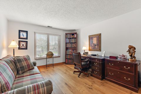 Tiny photo for 13332 S Oakview Court #V4, Palos Heights, IL 60463 (MLS # 12466319)