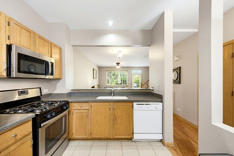 Tiny photo for 7411 Grandview Court, Carpentersville, IL 60110 (MLS # 12752931)