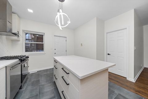 Tiny photo for 4734 S Saint Lawrence Avenue #1N, Chicago, IL 60615 (MLS # 12468440)