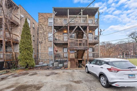 Tiny photo for 4734 S Saint Lawrence Avenue #1N, Chicago, IL 60615 (MLS # 12468440)