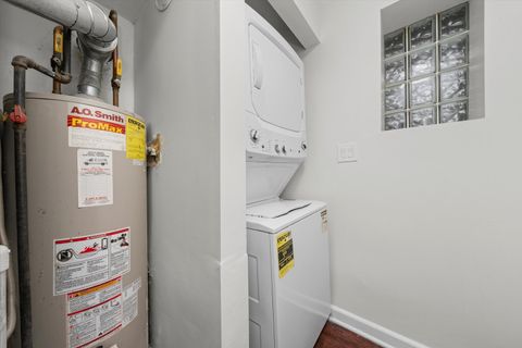 Tiny photo for 4734 S Saint Lawrence Avenue #1N, Chicago, IL 60615 (MLS # 12468440)
