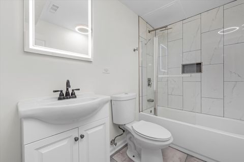 Tiny photo for 4734 S Saint Lawrence Avenue #1N, Chicago, IL 60615 (MLS # 12468440)