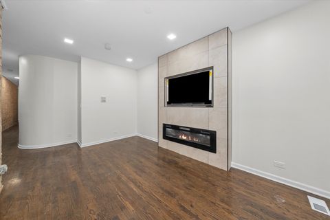 Tiny photo for 4734 S Saint Lawrence Avenue #1N, Chicago, IL 60615 (MLS # 12468440)