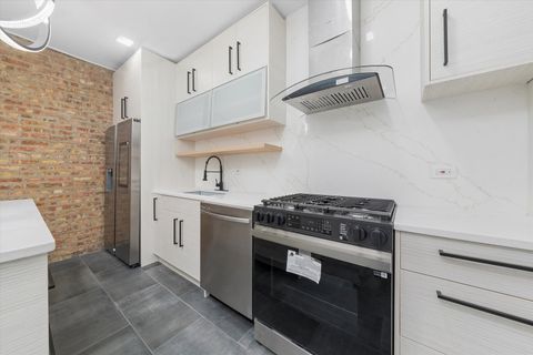 Tiny photo for 4734 S Saint Lawrence Avenue #1N, Chicago, IL 60615 (MLS # 12468440)