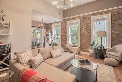 Tiny photo for 2300 N Southport Avenue #3F, Chicago, IL 60614 (MLS # 12466282)
