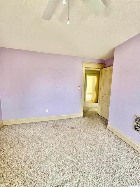 Tiny photo for 1430 College Ave, Quincy, IL 62301 (MLS # 12593149)