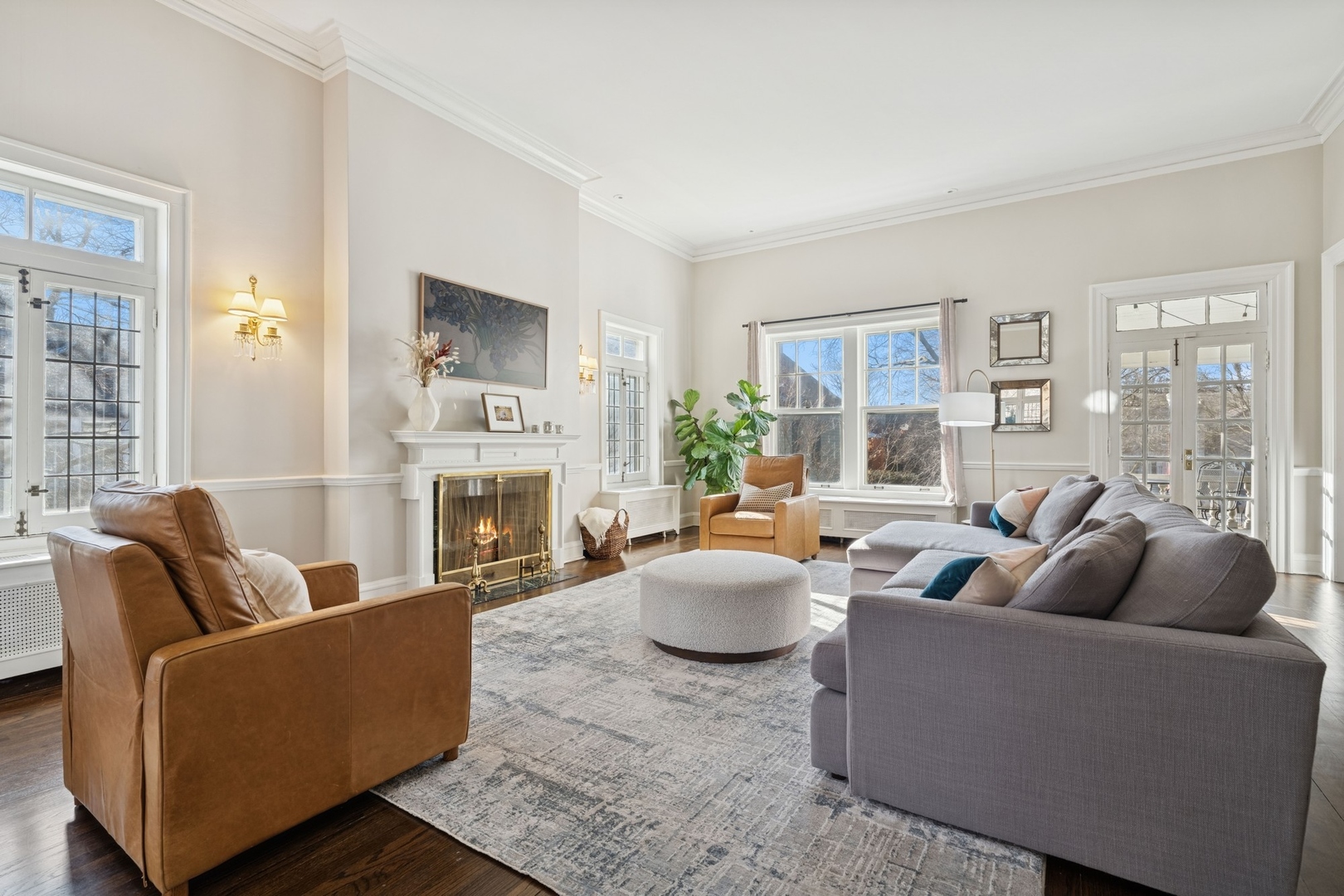1030 E 49th Street