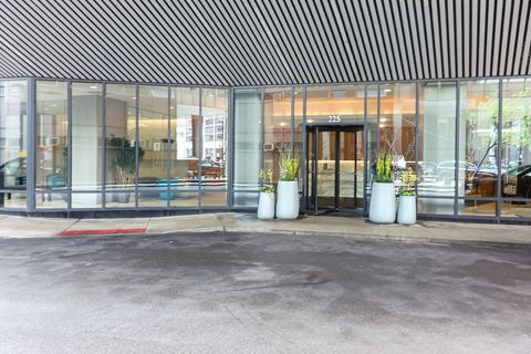 Tiny photo for 225 N Columbus Drive #5411, Chicago, IL 60601 (MLS # 12613274)