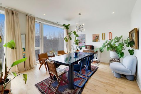 Tiny photo for 826 W Cullerton Street #2E, Chicago, IL 60608 (MLS # 12618400)