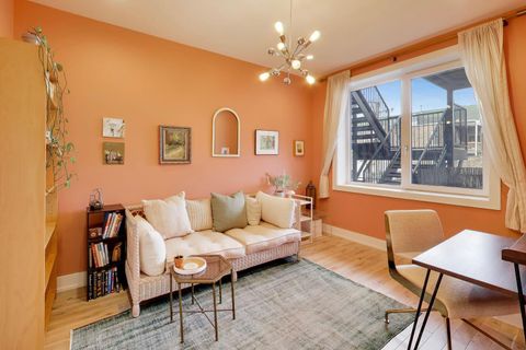 Tiny photo for 826 W Cullerton Street #2E, Chicago, IL 60608 (MLS # 12618400)