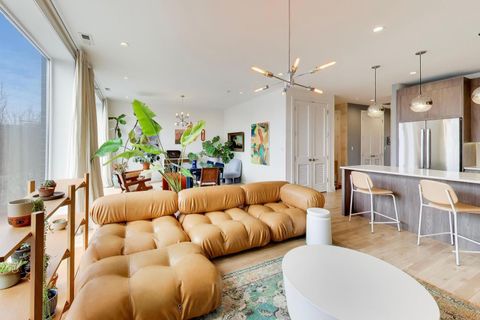 Tiny photo for 826 W Cullerton Street #2E, Chicago, IL 60608 (MLS # 12618400)