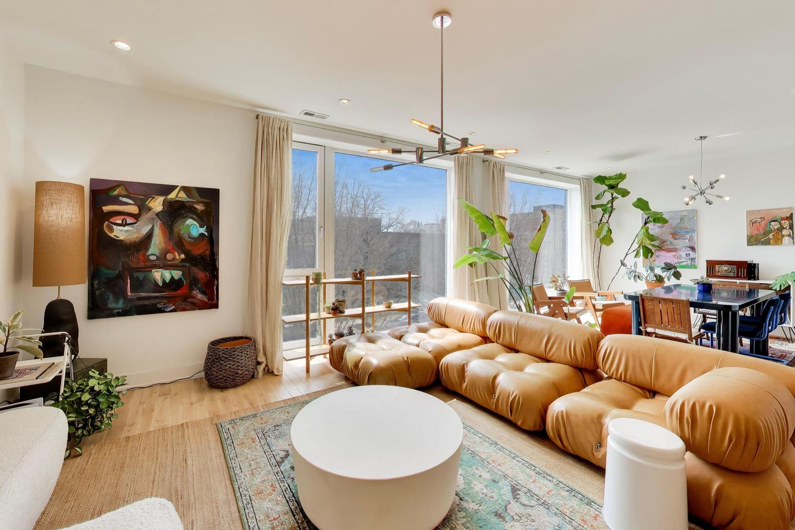 Properties 1 826 W Cullerton Street 2E