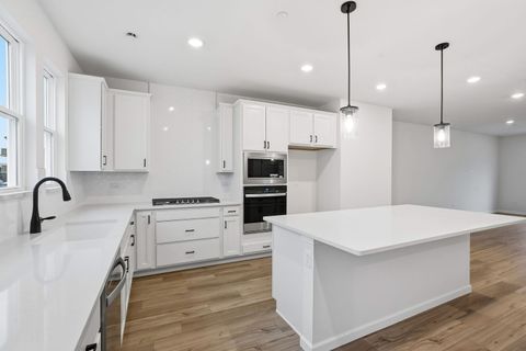 Tiny photo for 211 Steeple Bush Lane #10343, Schaumburg, IL 60193 (MLS # 12554706)