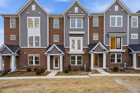 Photo of 211 Steeple Bush Lane #10343, Schaumburg, IL 60193 (MLS # 12554706)