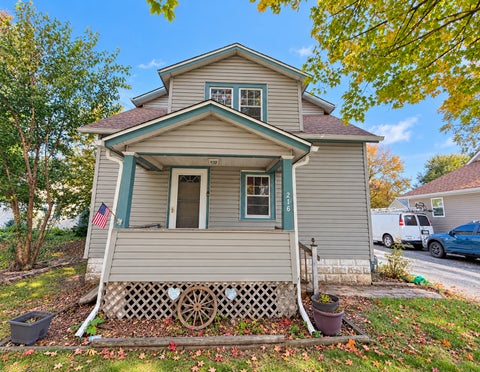 Photo of 216 Keck Avenue, Aurora, IL 60505 (MLS # 12794937)