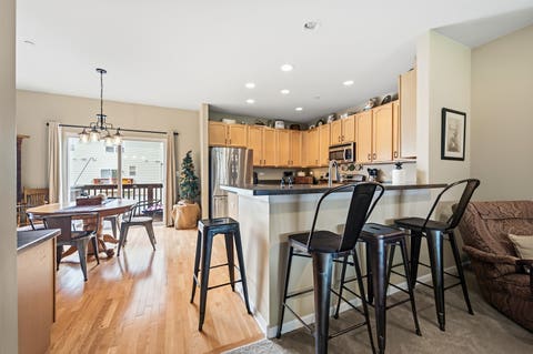 Tiny photo for 1165 Comiskey Avenue #1165, North Aurora, IL 60542 (MLS # 12731332)