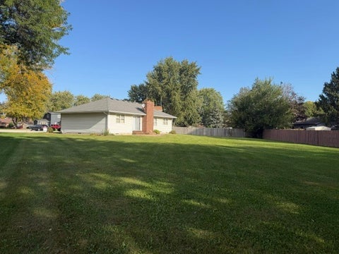 Tiny photo for 690 E VICKSBURG Court, Bourbonnais, IL 60914 (MLS # 12778474)