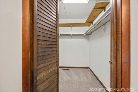 Tiny photo for 6223 Lake Park Lane #B, Willowbrook, IL 60527 (MLS # 12671880)